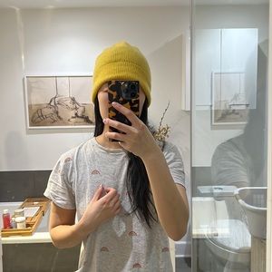 Aritzia Auxiliary bright yellow cashmere rob beanie